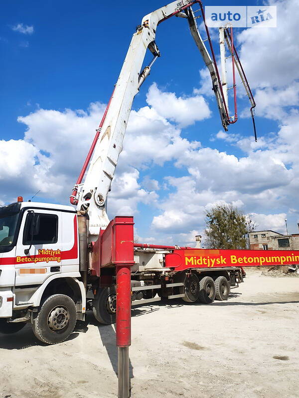 Бетононасос Mercedes-Benz Actros 2011 в Львове