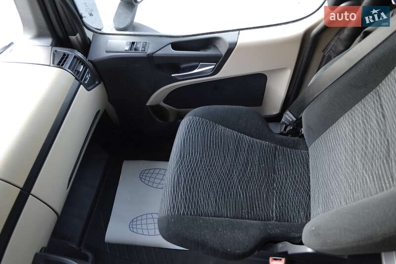 Тягач Mercedes-Benz Actros 2017 в Хусте