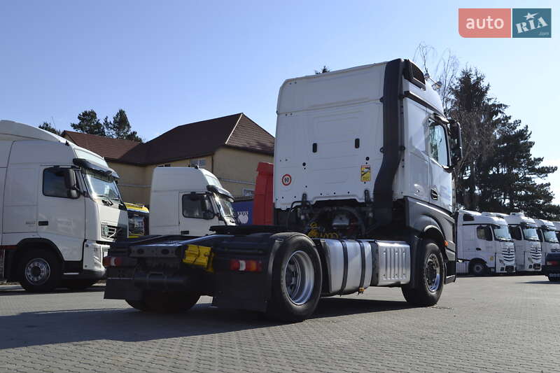 Тягач Mercedes-Benz Actros 2014 в Хусте