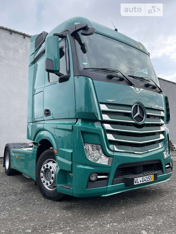 Тягач Mercedes-Benz Actros 2013 в Луцке