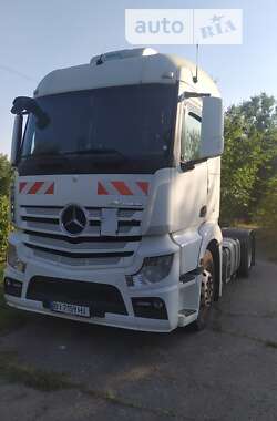 Тягач Mercedes-Benz Actros 2015 в Миргороді