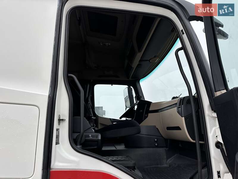 Тягач Mercedes-Benz Actros 2014 в Черновцах