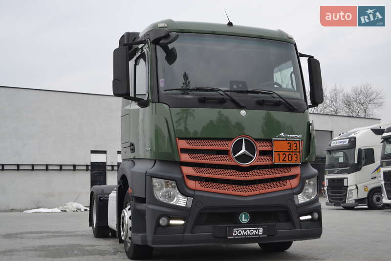 Тягач Mercedes-Benz Actros 2015 в Хусте