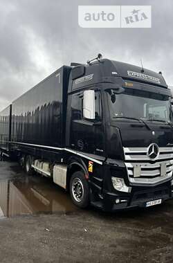 Тягач Mercedes-Benz Actros 2014 в Киеве