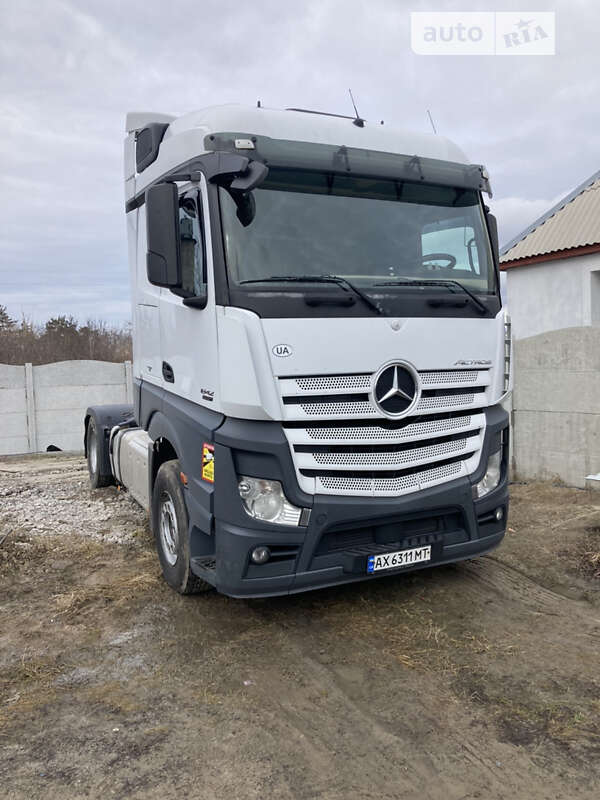 Тягач Mercedes-Benz Actros 2013 в Харькове