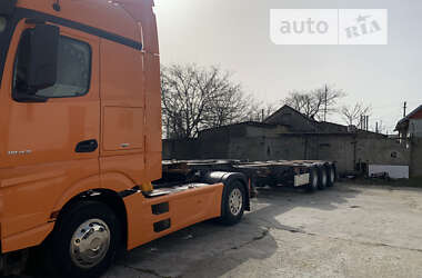 Тягач Mercedes-Benz Actros 2014 в Черноморске