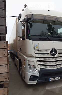 Тягач Mercedes-Benz Actros 2014 в Трускавці