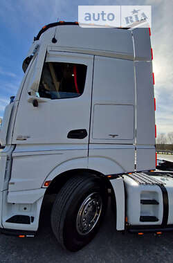 Тягач Mercedes-Benz Actros 2013 в Броварах