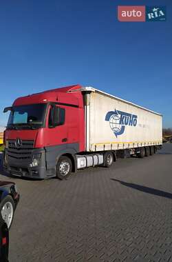 Тягач Mercedes-Benz Actros 2013 в 