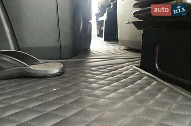 Тягач Mercedes-Benz Actros 2013 в 