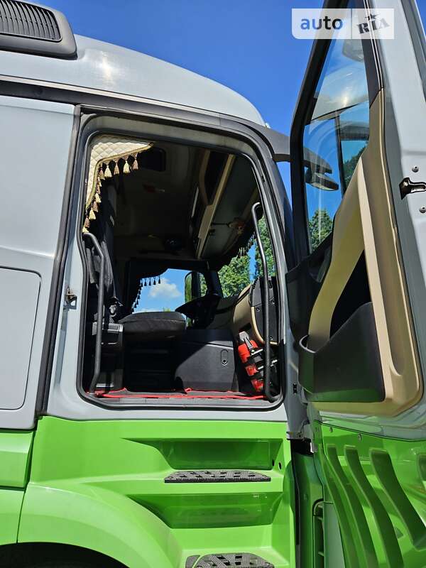 Тягач Mercedes-Benz Actros 2015 в Черкассах