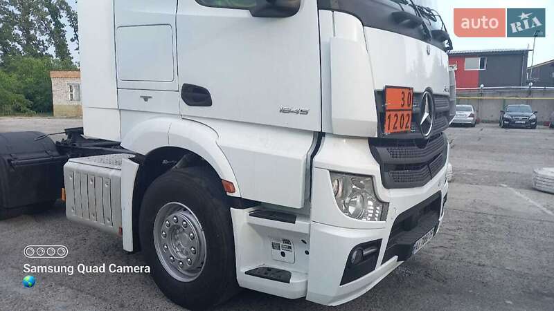 Тягач Mercedes-Benz Actros 2016 в Киеве