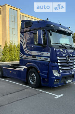 Тягач Mercedes-Benz Actros 2013 в Києві