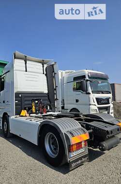 Тягач Mercedes-Benz Actros 2011 в Іршаві