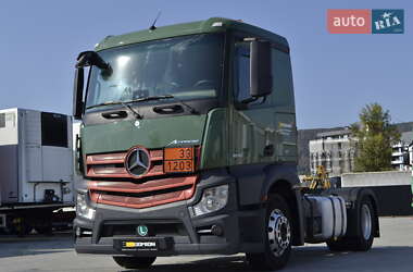 Тягач Mercedes-Benz Actros 2015 в Хусті