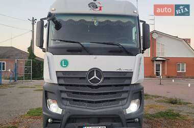 Тягач Mercedes-Benz Actros 2012 в Києві