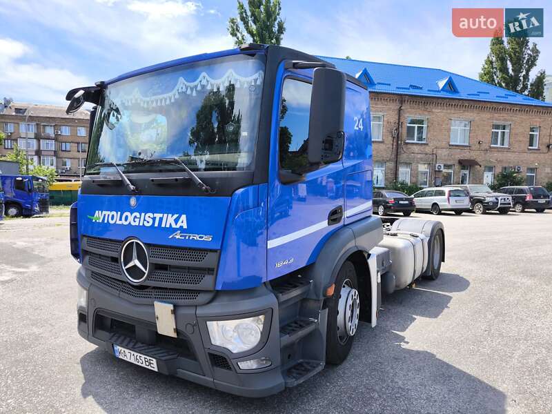 Автовоз Mercedes-Benz Actros 2016 в Киеве