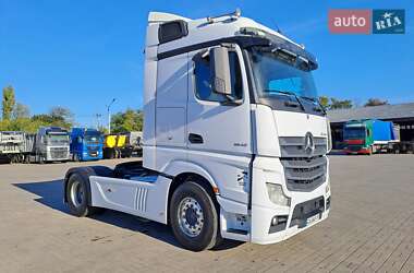 Тягач Mercedes-Benz Actros 2014 в Черкасах