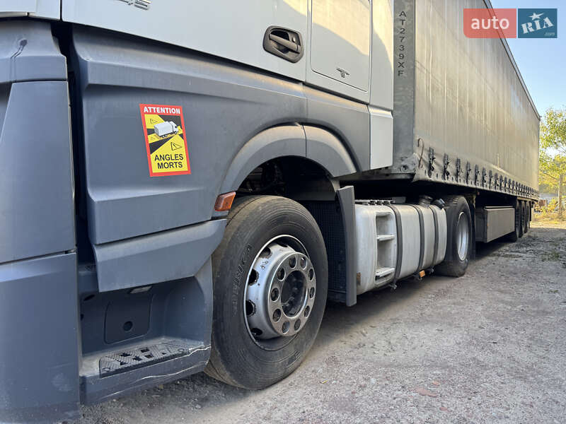 Тягач Mercedes-Benz Actros 2015 в Ивано-Франковске