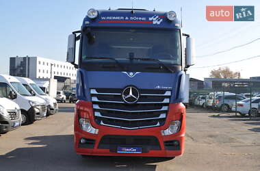 Тягач Mercedes-Benz Actros 2013 в Києві