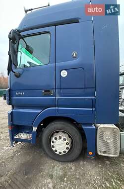 Тягач Mercedes-Benz Actros 2004 в Киеве