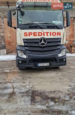 Тягач Mercedes-Benz Actros 2015 в Киеве