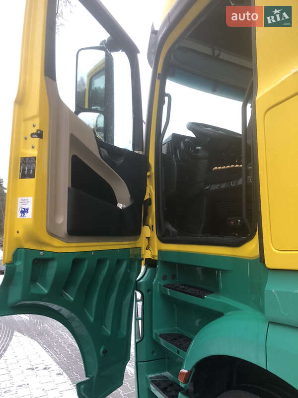 Тягач Mercedes-Benz Actros 2013 в Львове