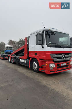 Автовоз Mercedes-Benz Actros 2013 в Вараше