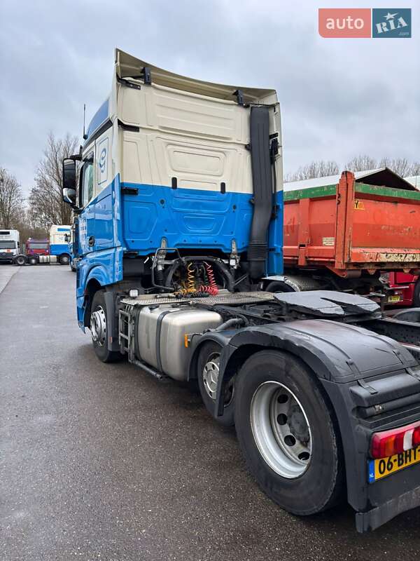 Тягач Mercedes-Benz Actros 2016 в Одессе