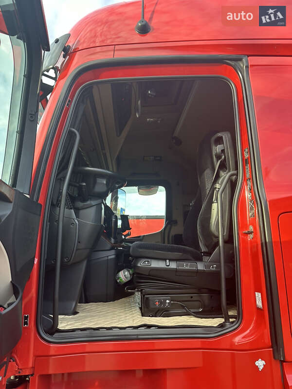 Тягач Mercedes-Benz Actros 2013 в Шептицькому