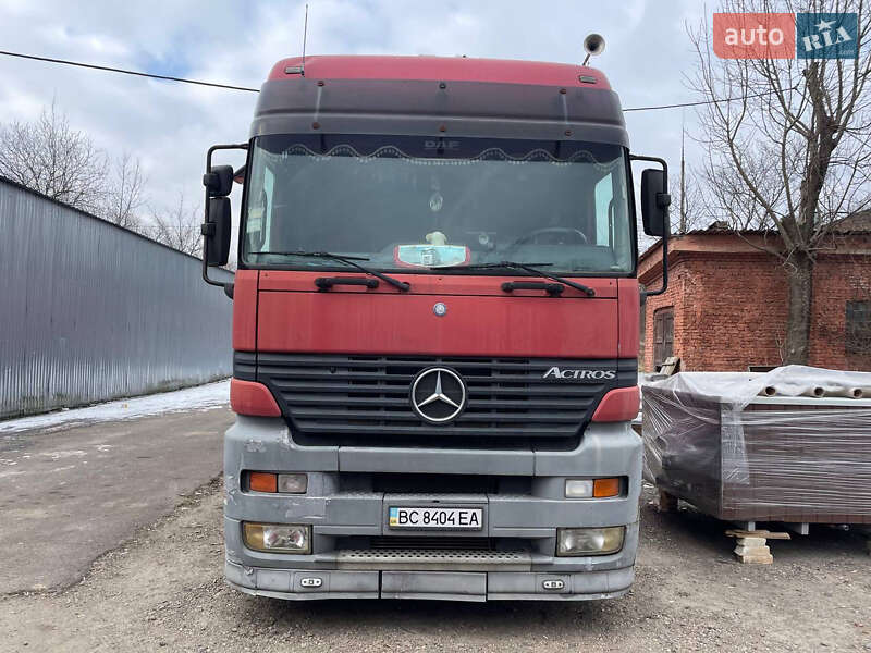 Тентованый Mercedes-Benz Actros 2000 в Бобрке