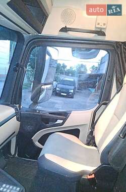 Тягач Mercedes-Benz Actros 2014 в 