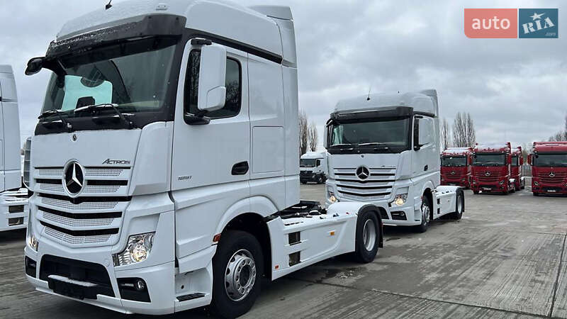 Mercedes-Benz Actros 2023