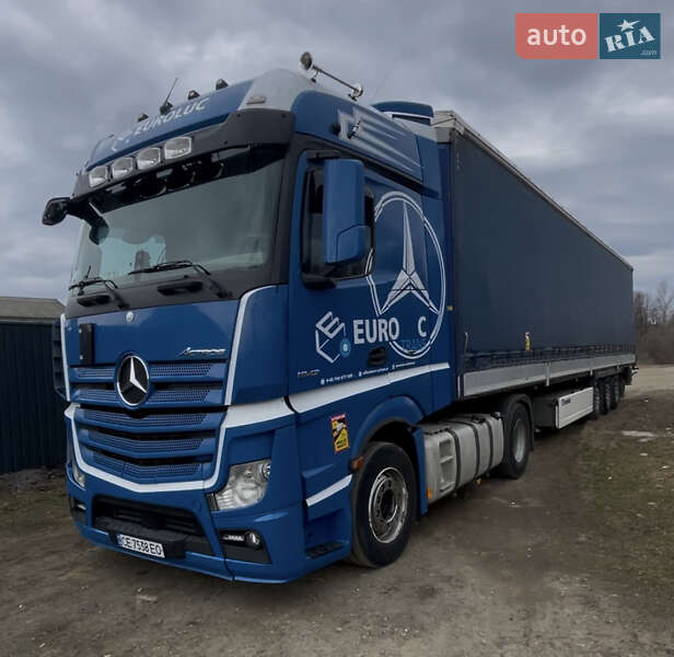 Тягач Mercedes-Benz Actros 2014 в Черновцах