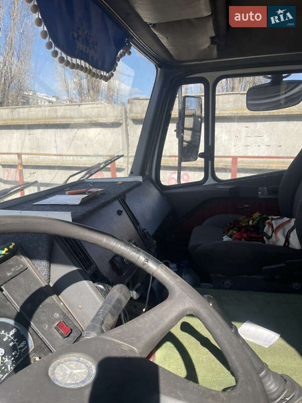 Тентованый Mercedes-Benz Actros 1996 в Харькове