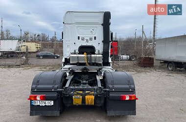 Тягач Mercedes-Benz Actros 2016 в 