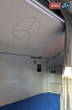 Тягач Mercedes-Benz Actros 2013 в 