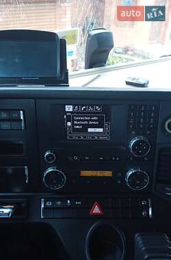 Тягач Mercedes-Benz Actros 2013 в 