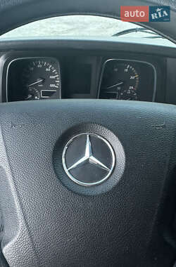 Тягач Mercedes-Benz Actros 2013 в 