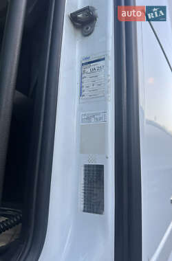 Тягач Mercedes-Benz Actros 2013 в 