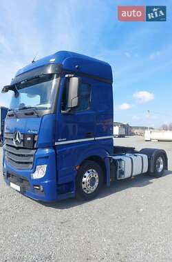 Тягач Mercedes-Benz Actros 2019 в 