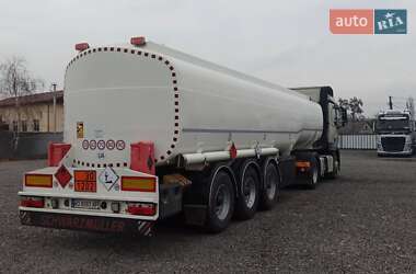 Бензовоз Mercedes-Benz Actros 2013 в 