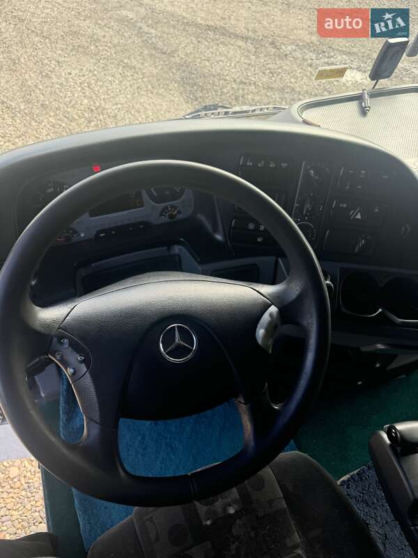 Тентованый Mercedes-Benz Actros 2008 в Черновцах