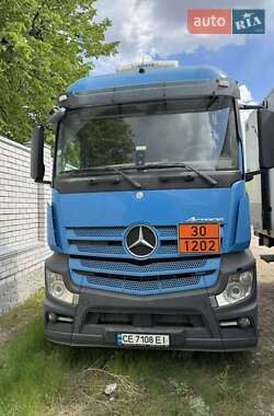 Бензовоз Mercedes-Benz Actros 2014 в Харькове