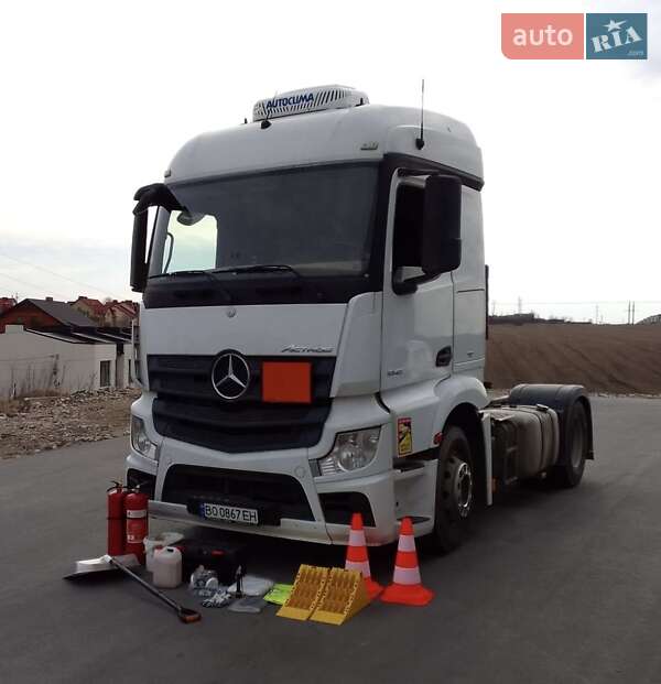Тягач Mercedes-Benz Actros 2014 в 