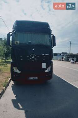 Тягач Mercedes-Benz Actros 2013 в Дрогобыче