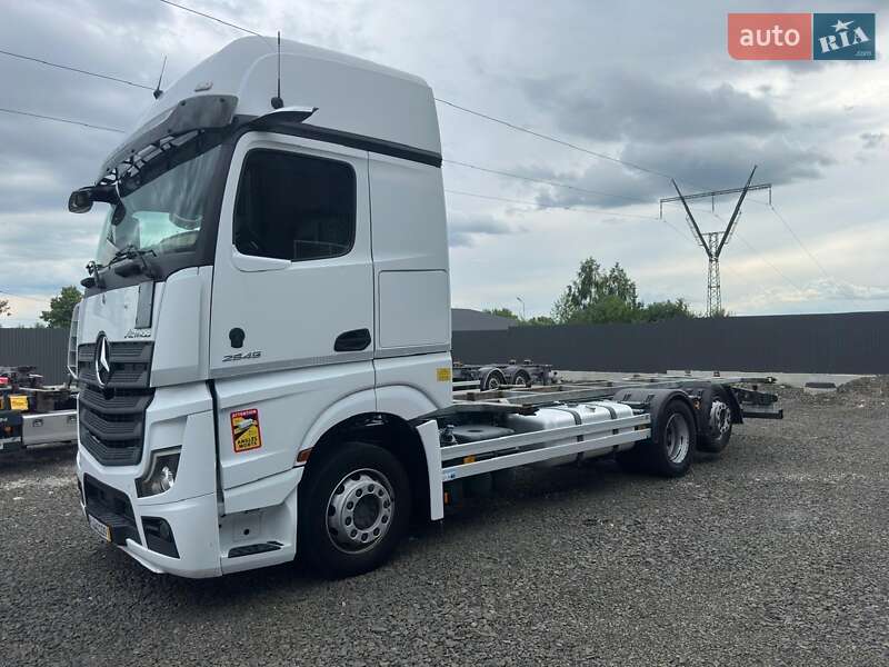 Mercedes-Benz Actros 2020
