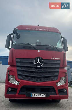 Тягач Mercedes-Benz Actros 2015 в Броварах