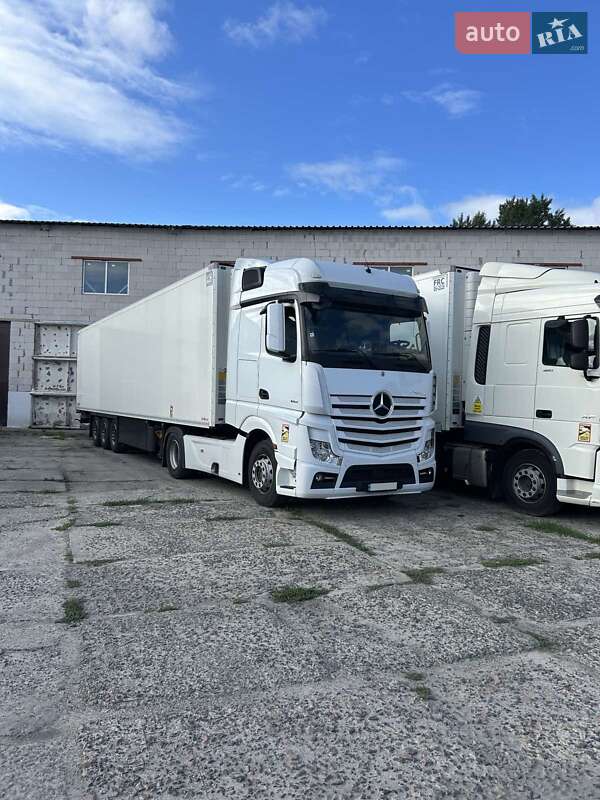Mercedes-Benz Actros 2023