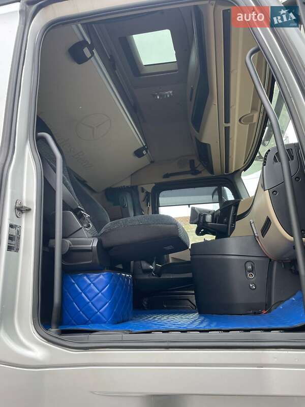 Тягач Mercedes-Benz Actros 2016 в Києві фото 3 Тягач Mercedes-Benz Actros 2016 в Києві